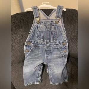 baby overalls/ bibs